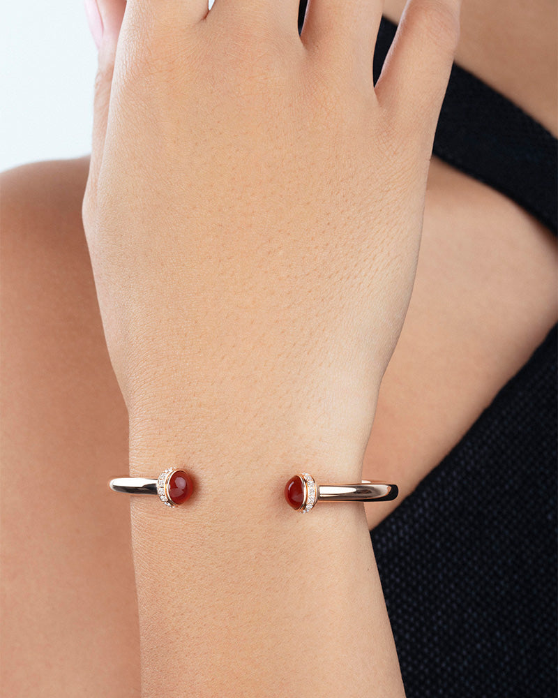 ROSE GOLD CARNELIAN DIAMOND OPEN BANGLE BRACELET (SIZE 17)